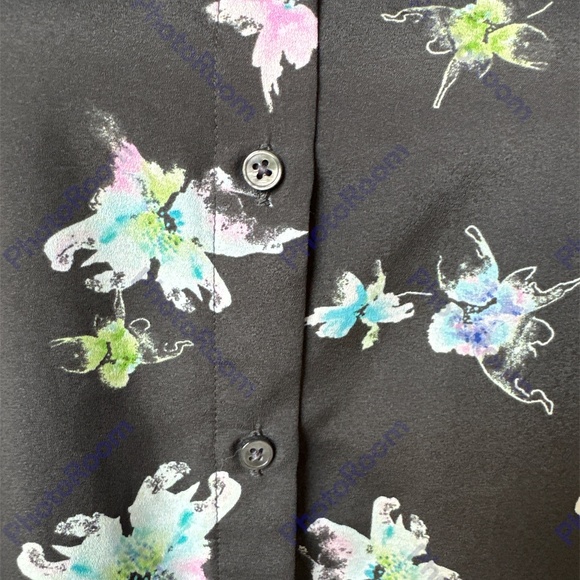 Banana Republic Women's Gray Floral Long Sleeve Button Blouse Medium - Picture 2 of 6